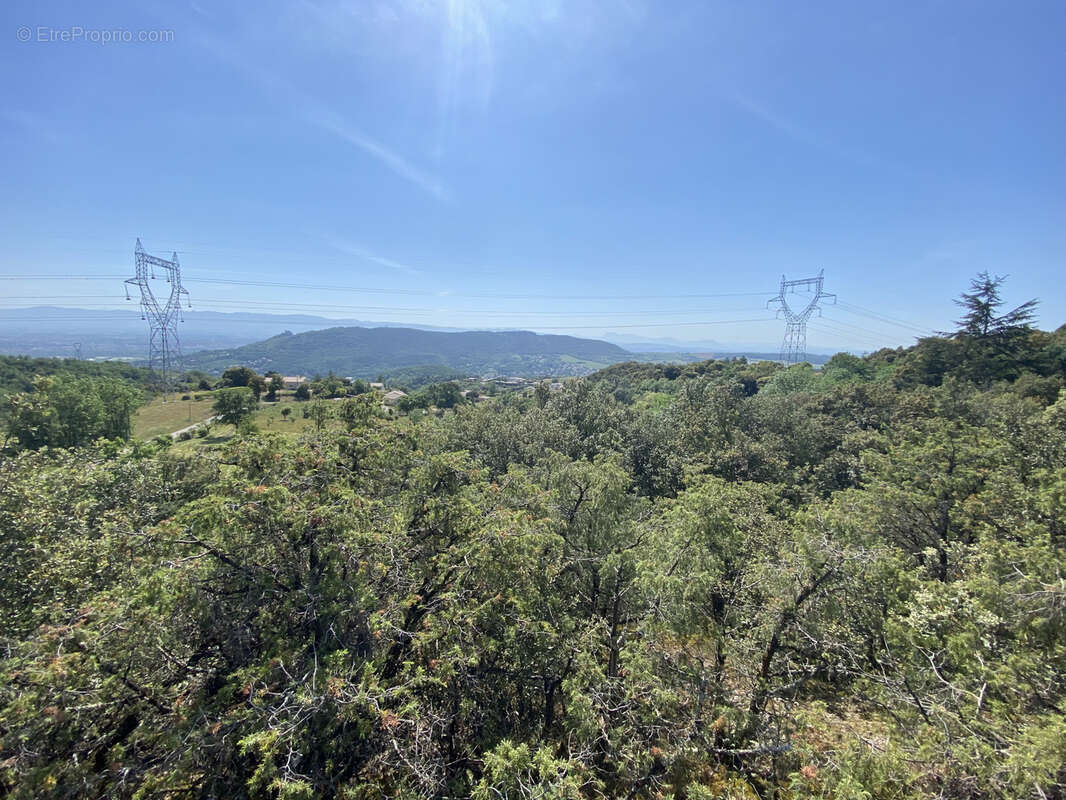 Terrain à SAINT-PERAY