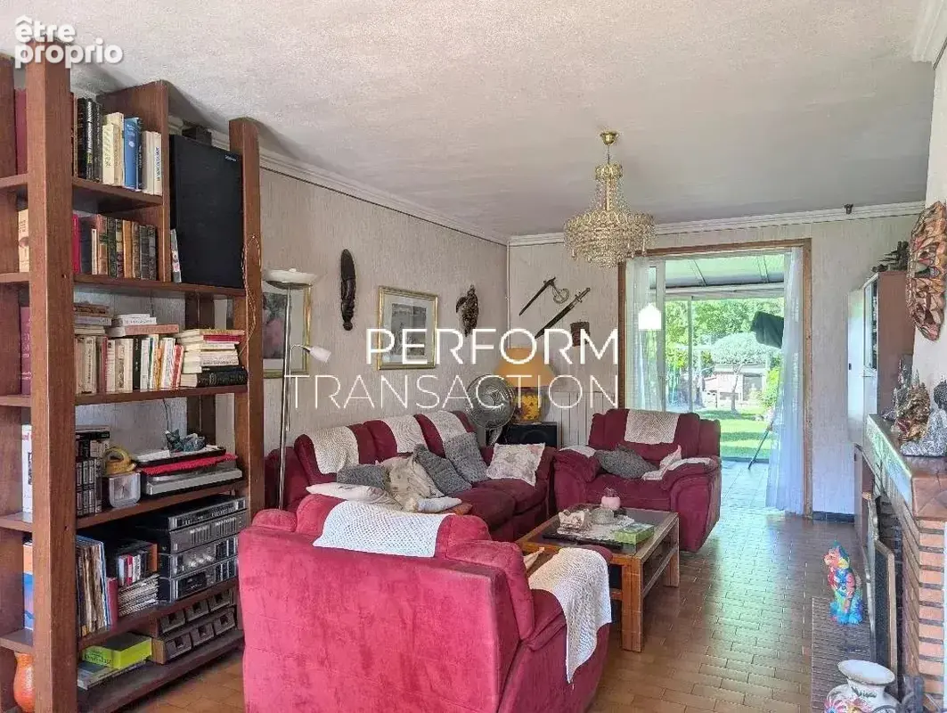 Maison R+1 avec véranda, jardin et garage – Lotissement La Saulée - photo 3