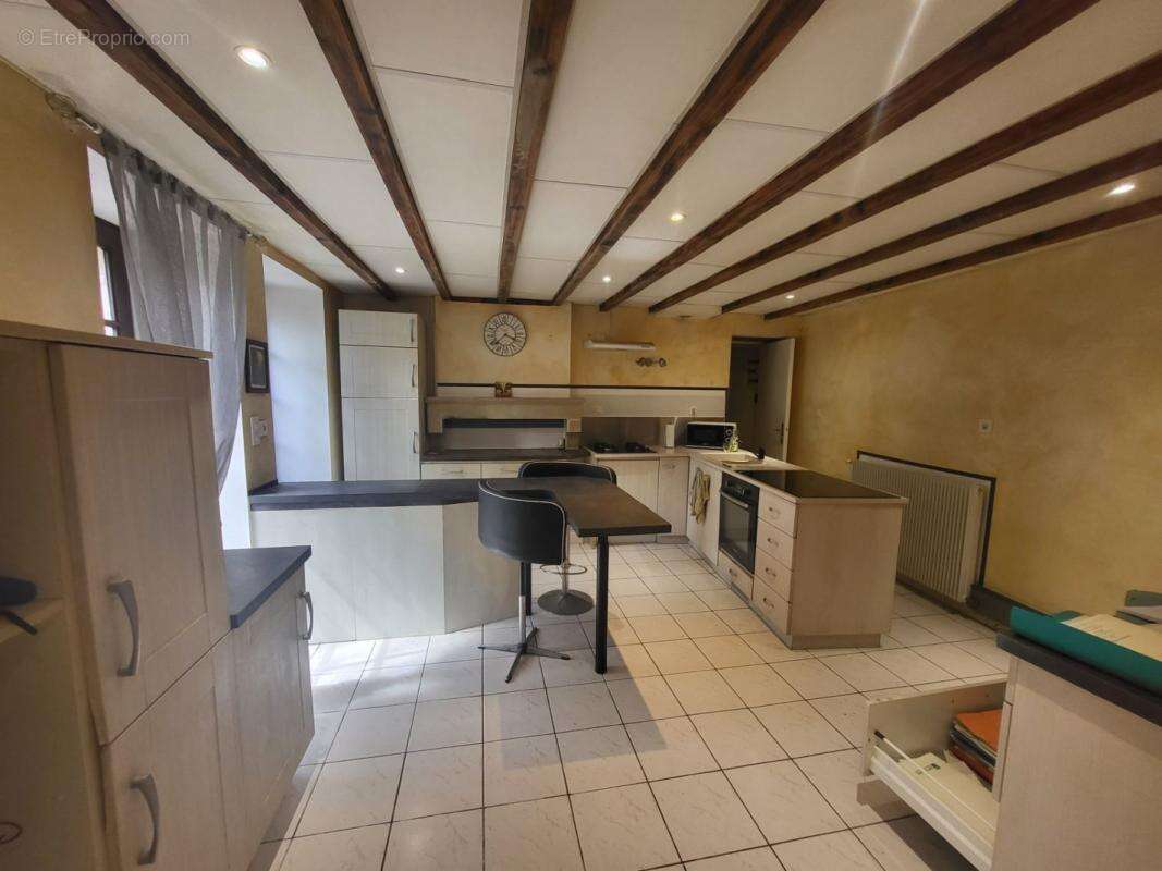 Maison à COULONGES-SUR-L&#039;AUTIZE