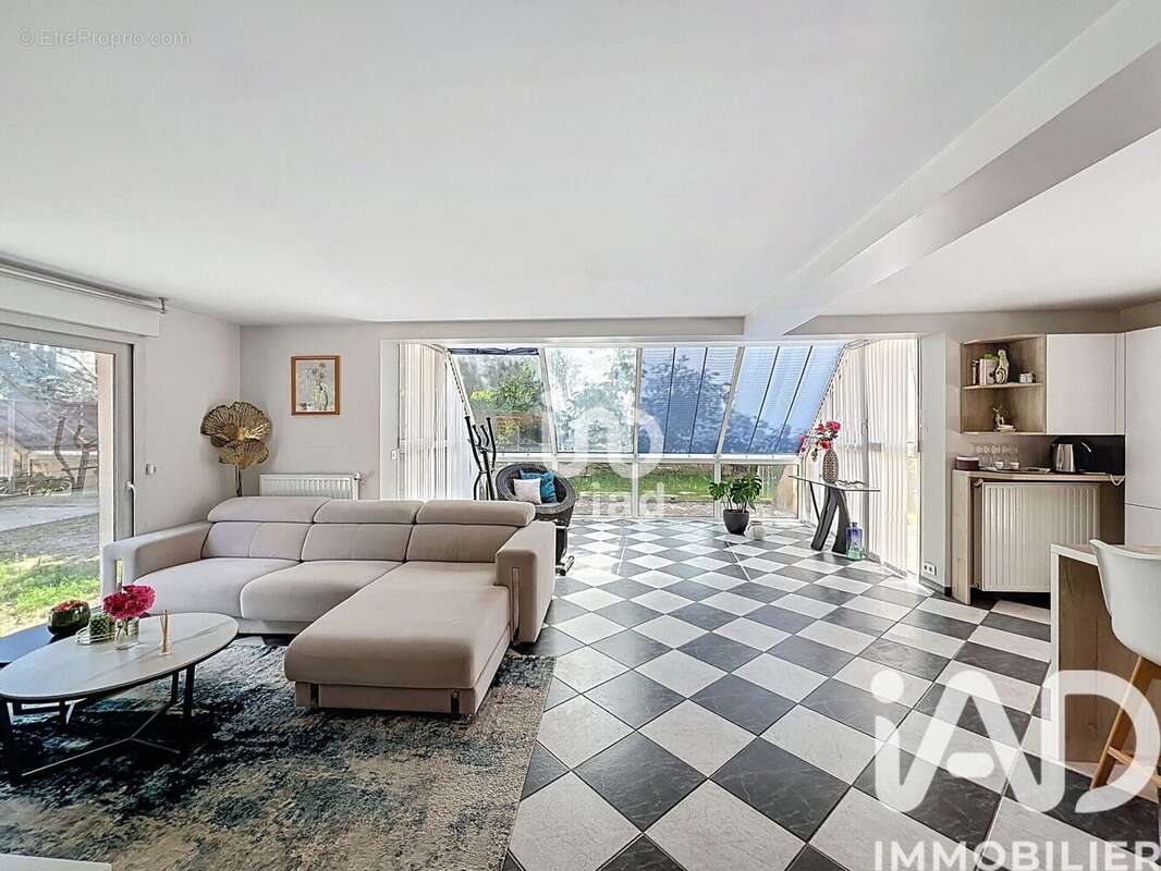 Photo 6 - Maison à BOISSISE-LE-ROI