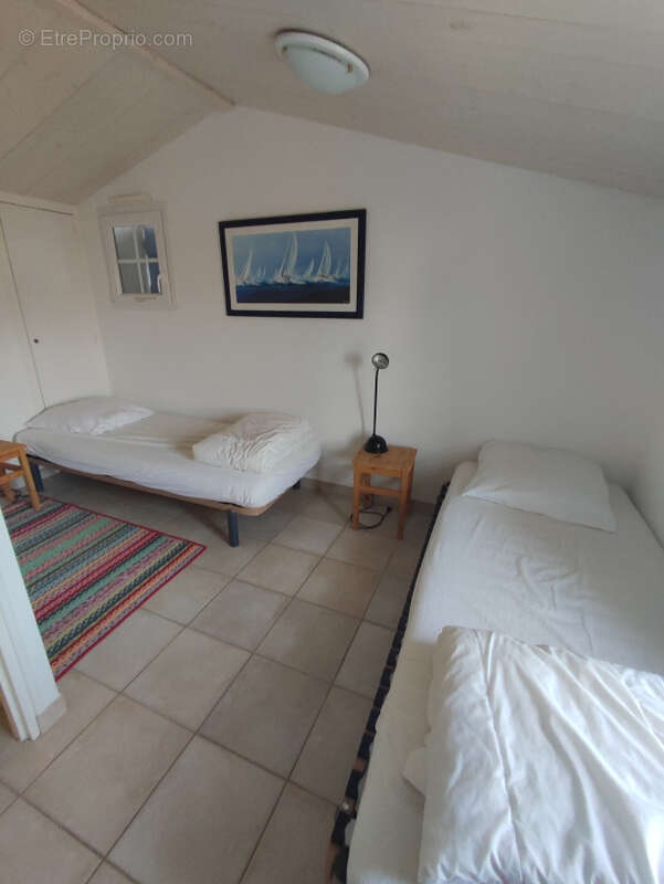 Maison à L&#039;EPINE