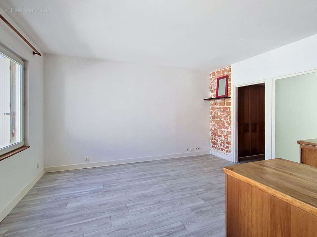 Appartement La Rochelle 2 pièces 30.87 m² - photo 2