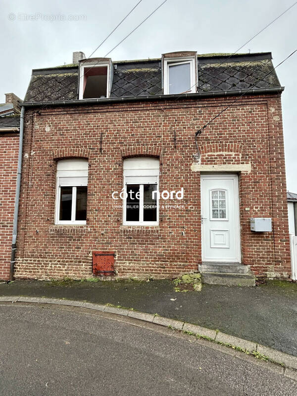 Maison à MONTIGNY-EN-CAMBRESIS