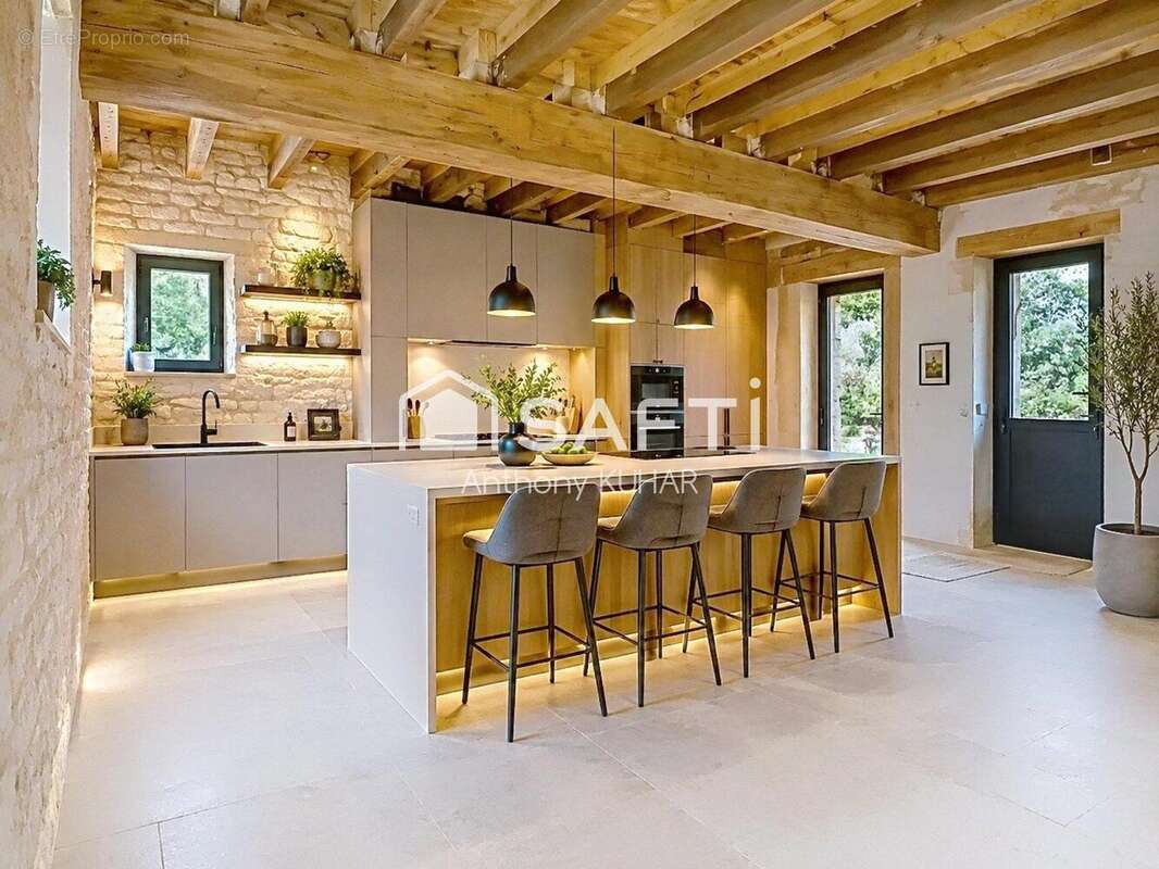 Maison 150 m² à Blet  - photo 8