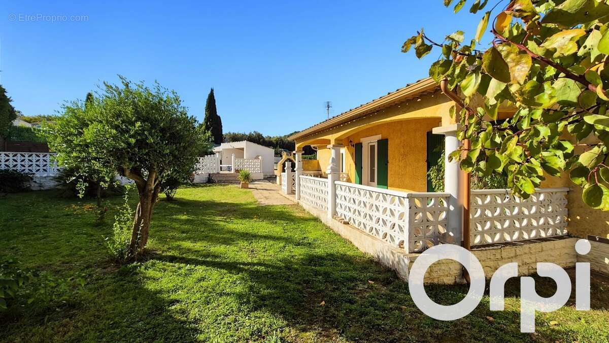 Maison à PONT-SAINT-ESPRIT