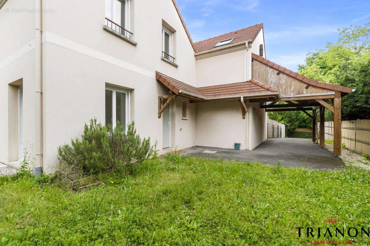 Maison à L'ETANG-LA-VILLE