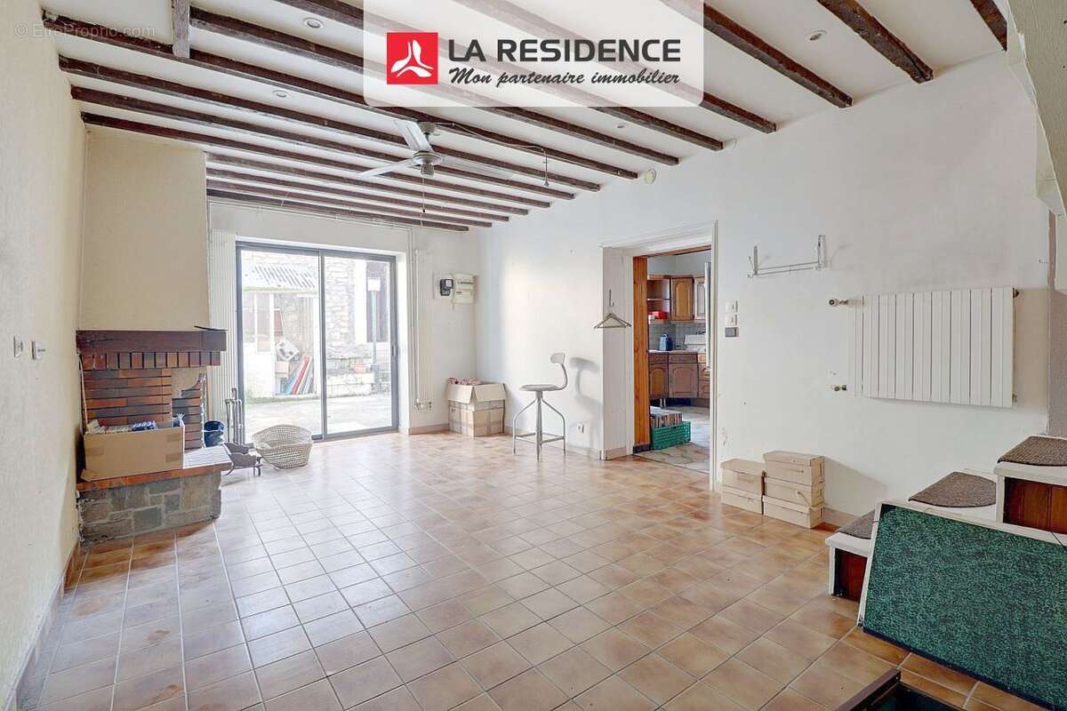 Maison à NEUVILLE-SUR-OISE