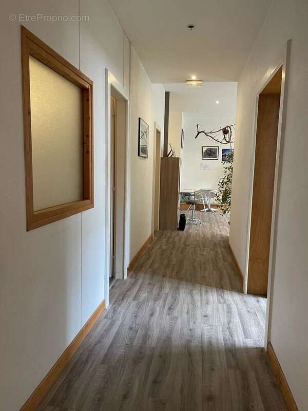 Commerce à SAINT-DIE-DES-VOSGES