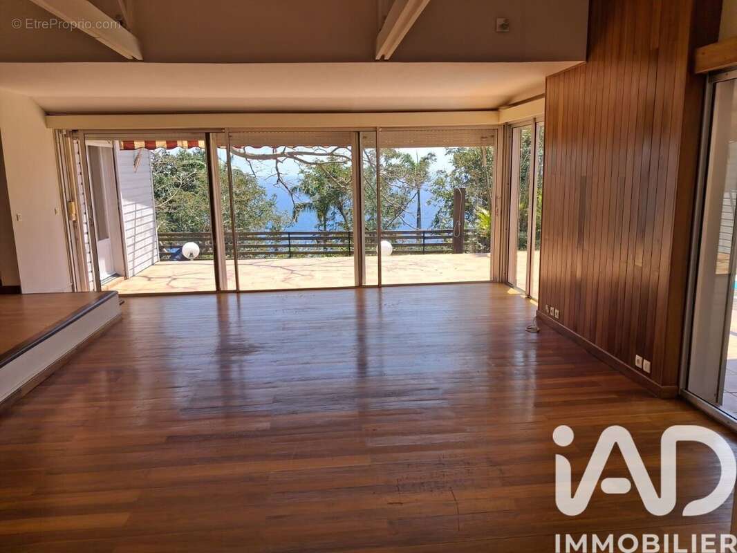 Photo 7 - Maison à SAINT-DENIS