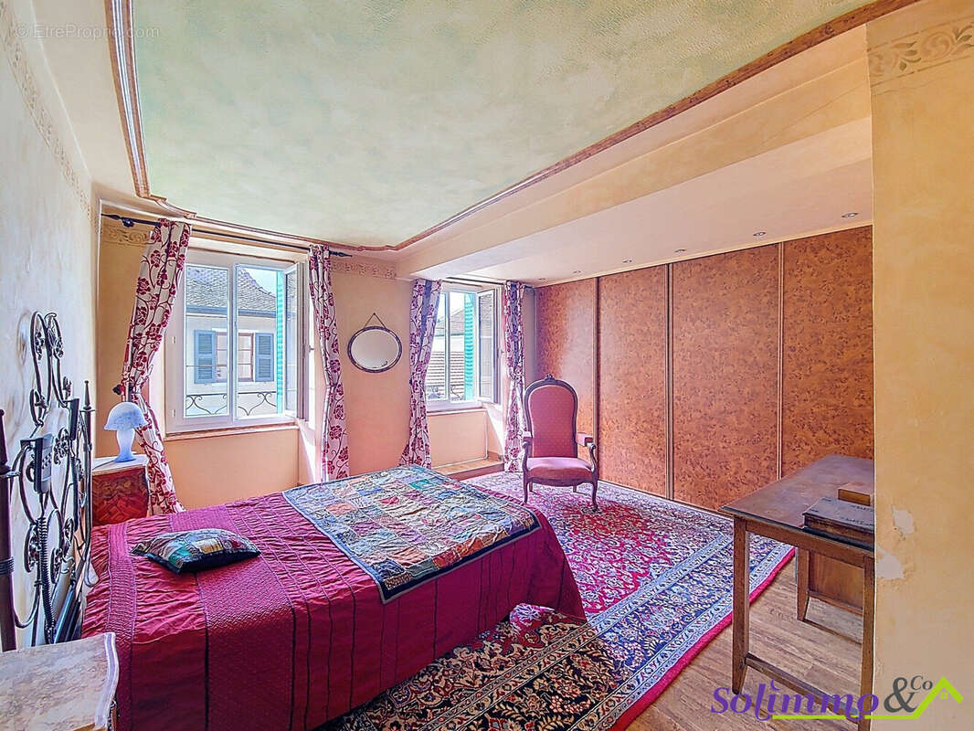 Maison à LES ABRETS