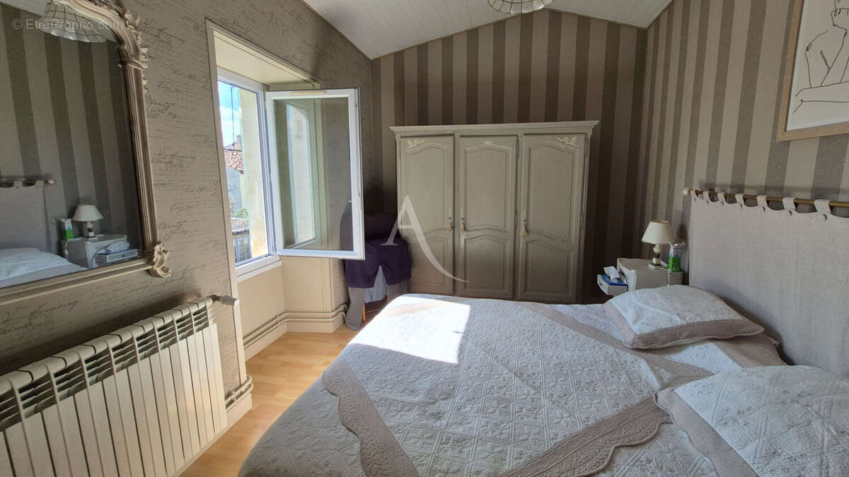 Maison Saint-Vaize avec quatre chambres au calme proche de Saintes - photo 16