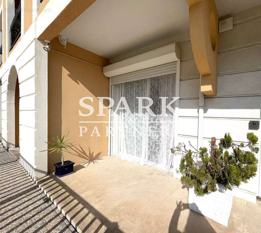 Appartement à BEAUSOLEIL