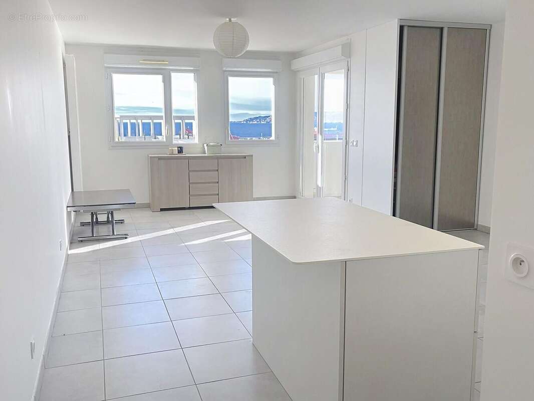 Photo 6 - Appartement à MARSEILLE-15E