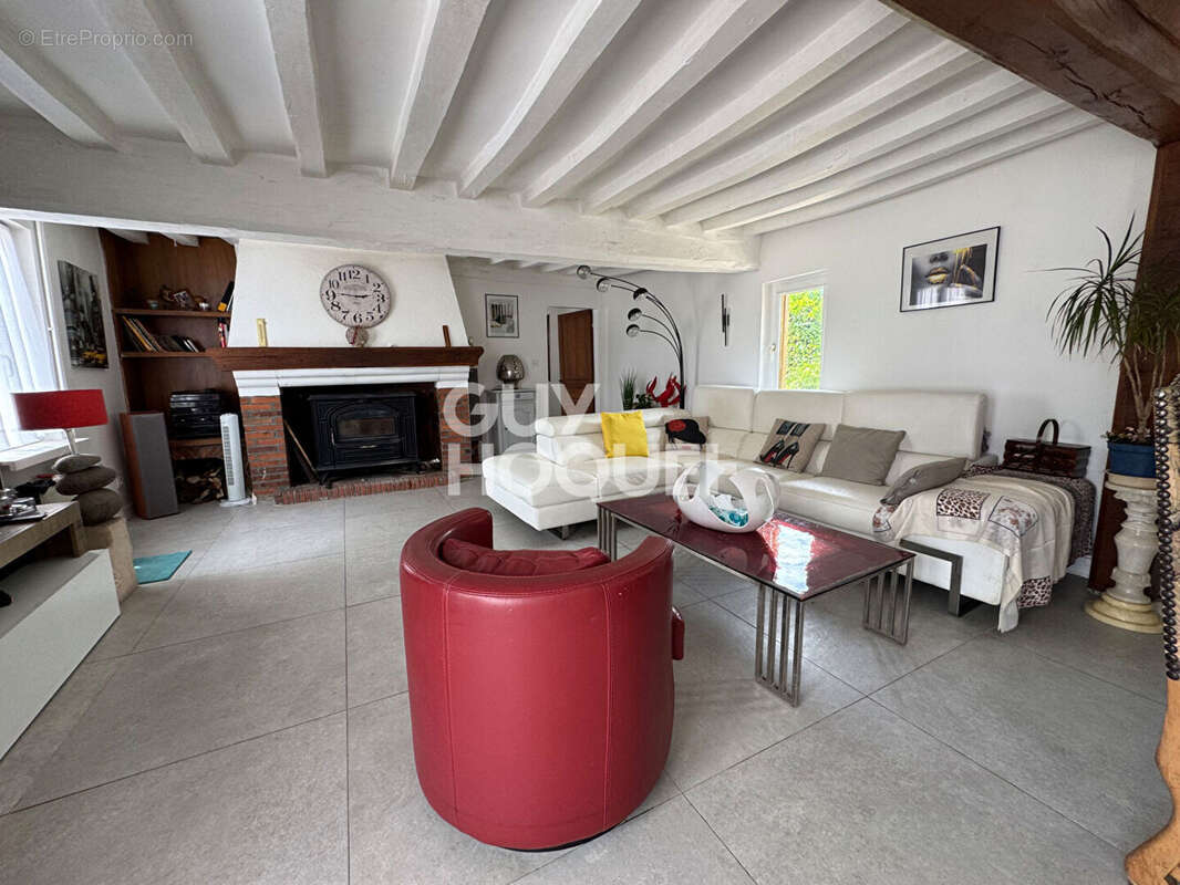 Maison à BRETEUIL