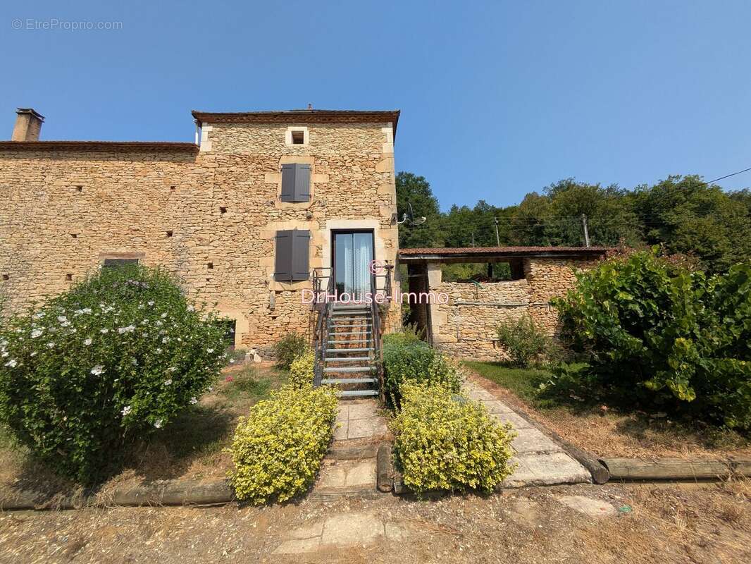 Maison à VILLEFRANCHE-DU-PERIGORD