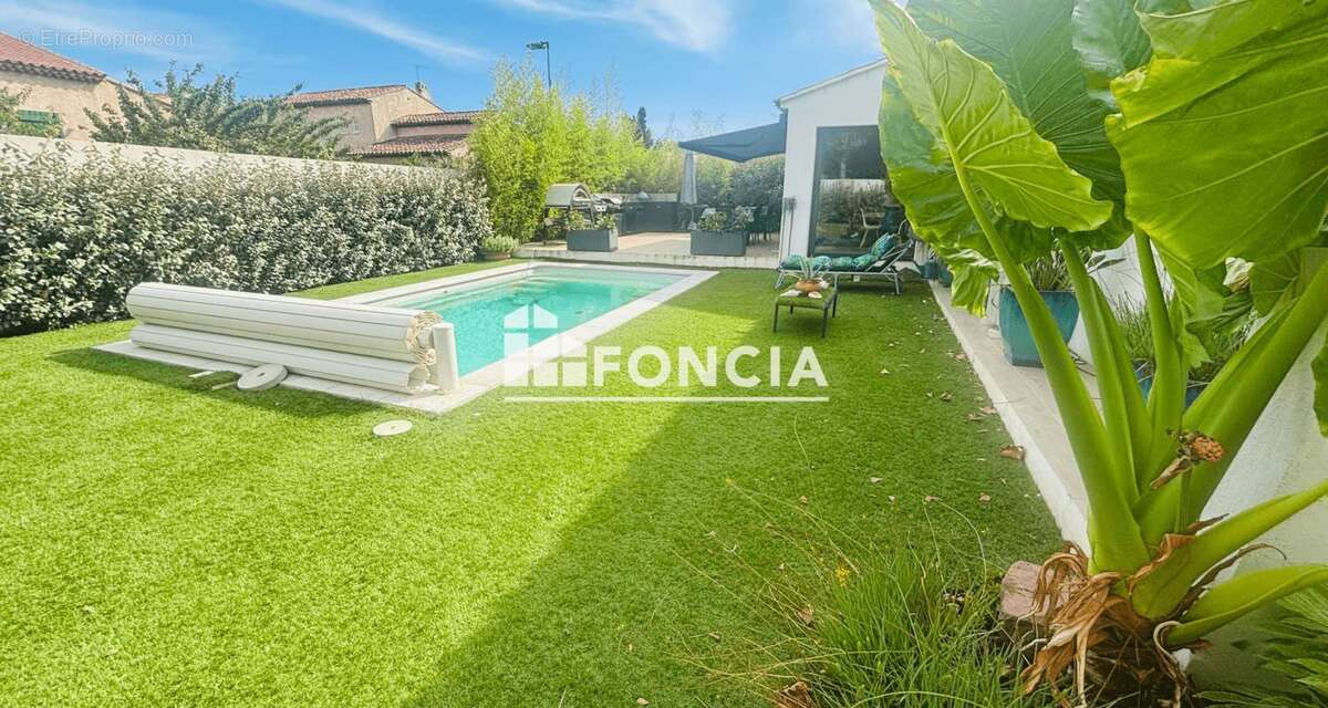 Maison à SAINT-MANDRIER-SUR-MER