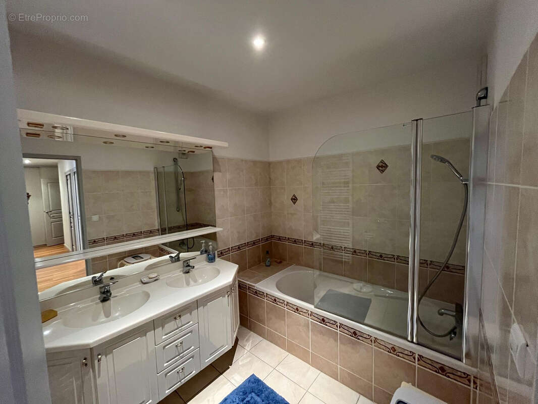 Unique appartement au coeur de Villeneuve sur Lot - photo 9