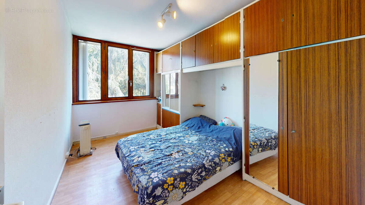 Appartement Saint Martin D Heres 3 pièce(s) 69 m2 - photo 8
