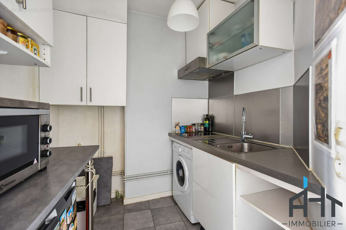 Appartement à PARIS-12E