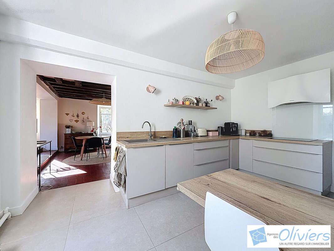 Maison à BOULLAY-LES-TROUX