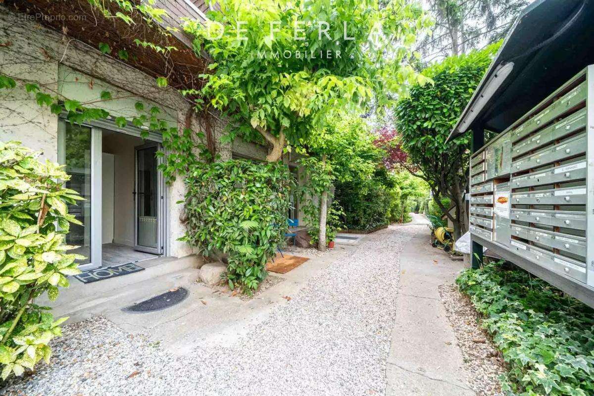 Studio de 18m2  - Rue des Plantes - photo 2