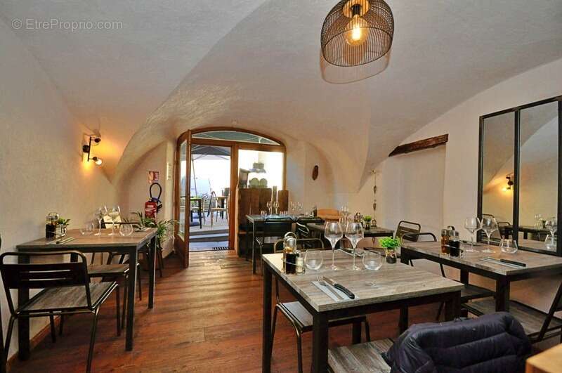 Commerce à LE MONETIER-LES-BAINS