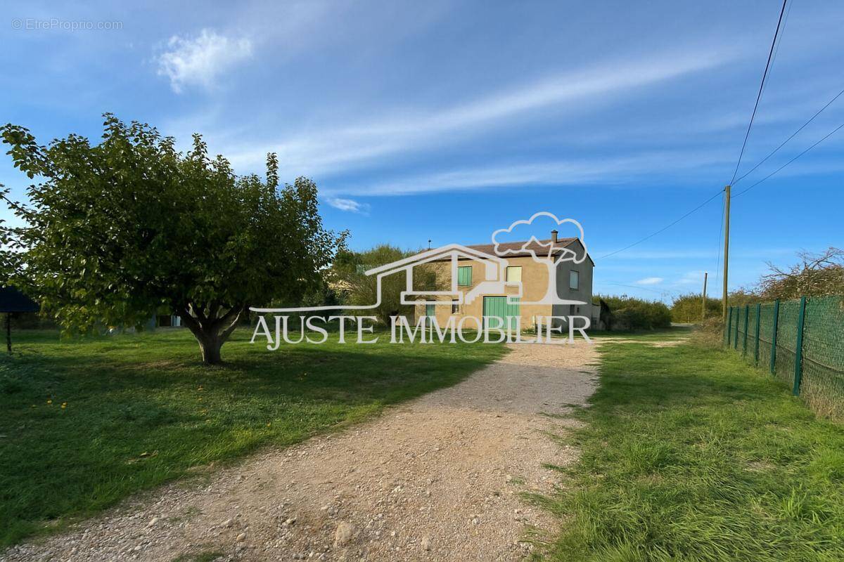 Maison à GIGNAC-LA-NERTHE