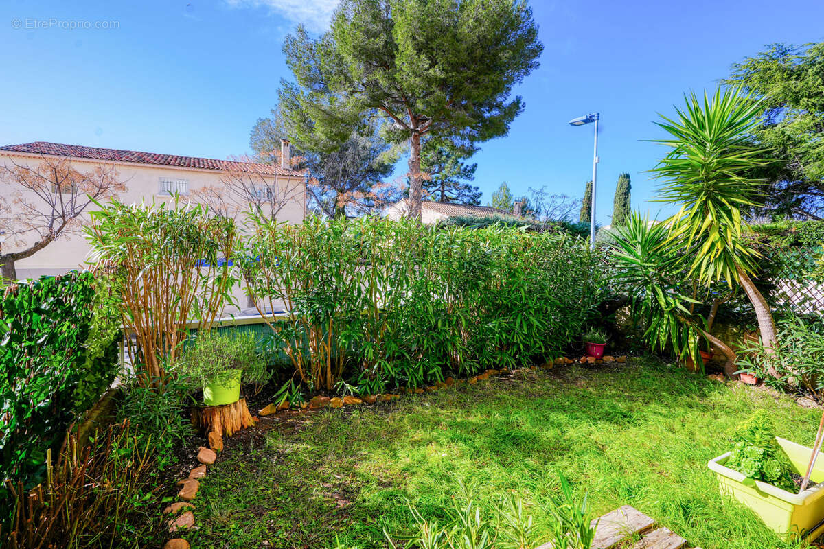Appartement à SAINT-MANDRIER-SUR-MER