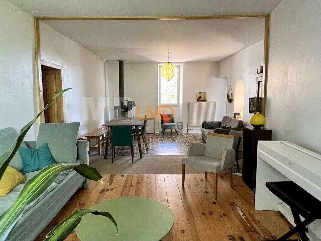 Maison à LAURAC-EN-VIVARAIS