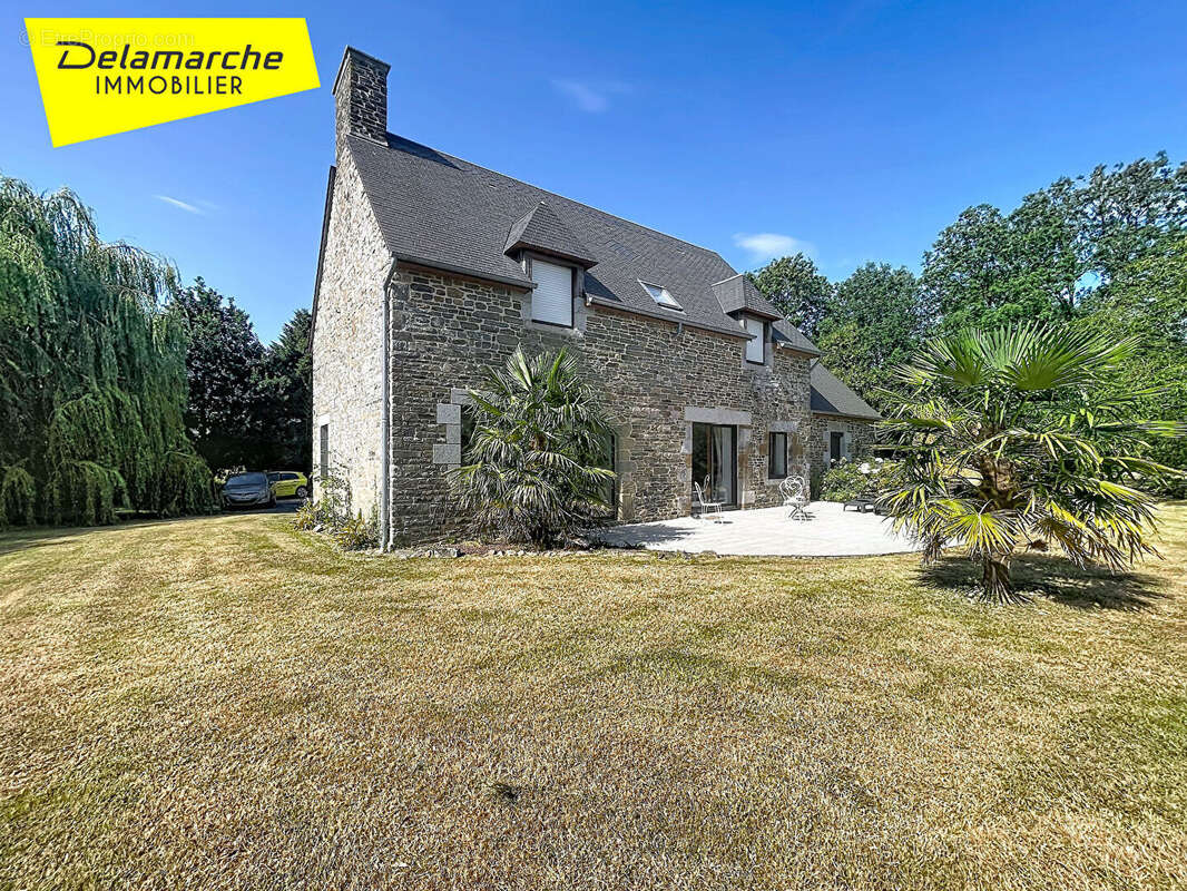 EXCLUSIVITE propriété rénovée 5 chambres  avec dépendances sur un terrain d'env. 4550m²à  Equilly - photo 13