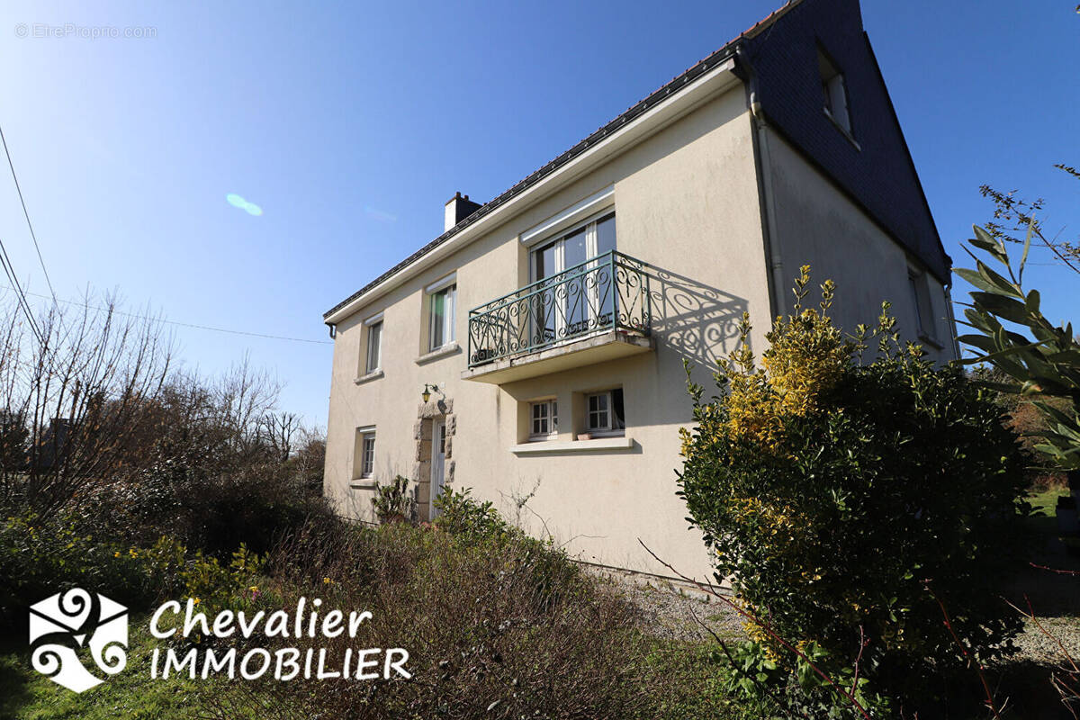 Maison à SAINT-NOLFF