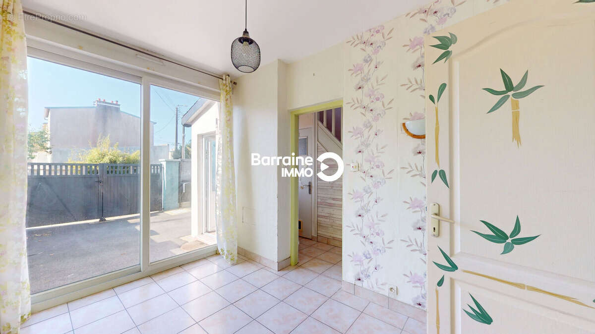 A VENDRE - BARRAINE IMMO - Maison 5 pièces à vendre à Brest - Lambezellec - photo 7