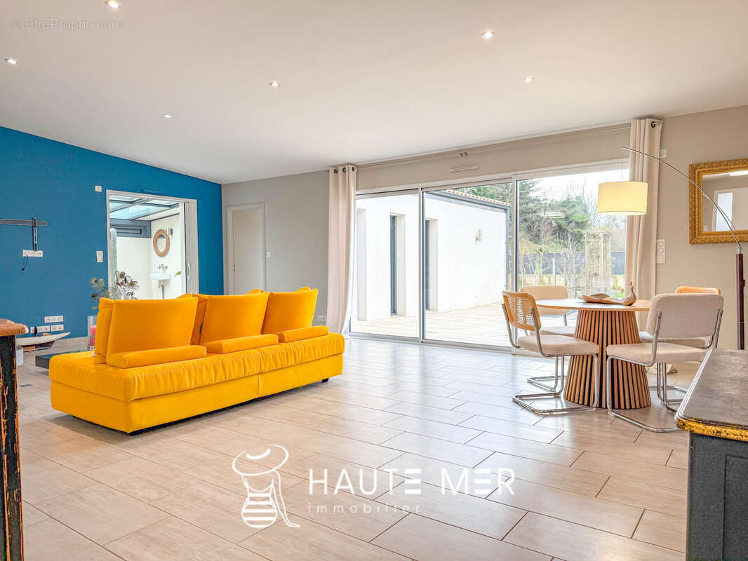 Maison à L'ILE-D'OLONNE