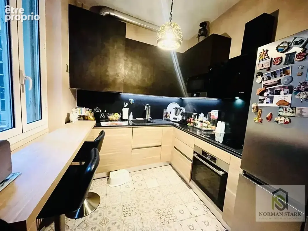 Appartement 4 pièces 85 m² à Menton centre – Calme, traversant, faibles charges, proche commerces, écoles et plage - photo 2