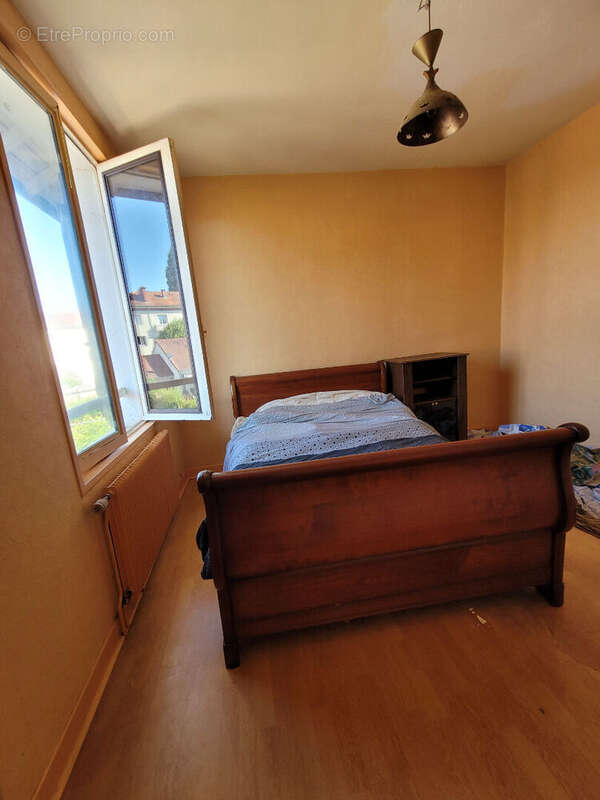 Maison à SAINT-GERMAIN-DES-FOSSES