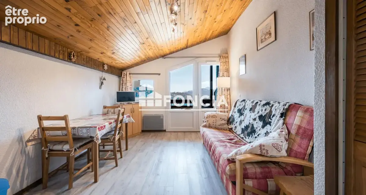 Appartement à NOTRE-DAME-DE-BELLECOMBE
