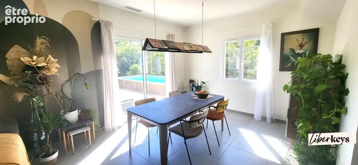 CALVISSON - VILLA 112 m2 - 3 chambre -  Piscine - photo 6