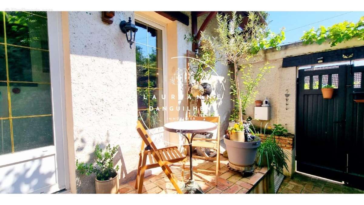 Maison à NOISY-SUR-OISE