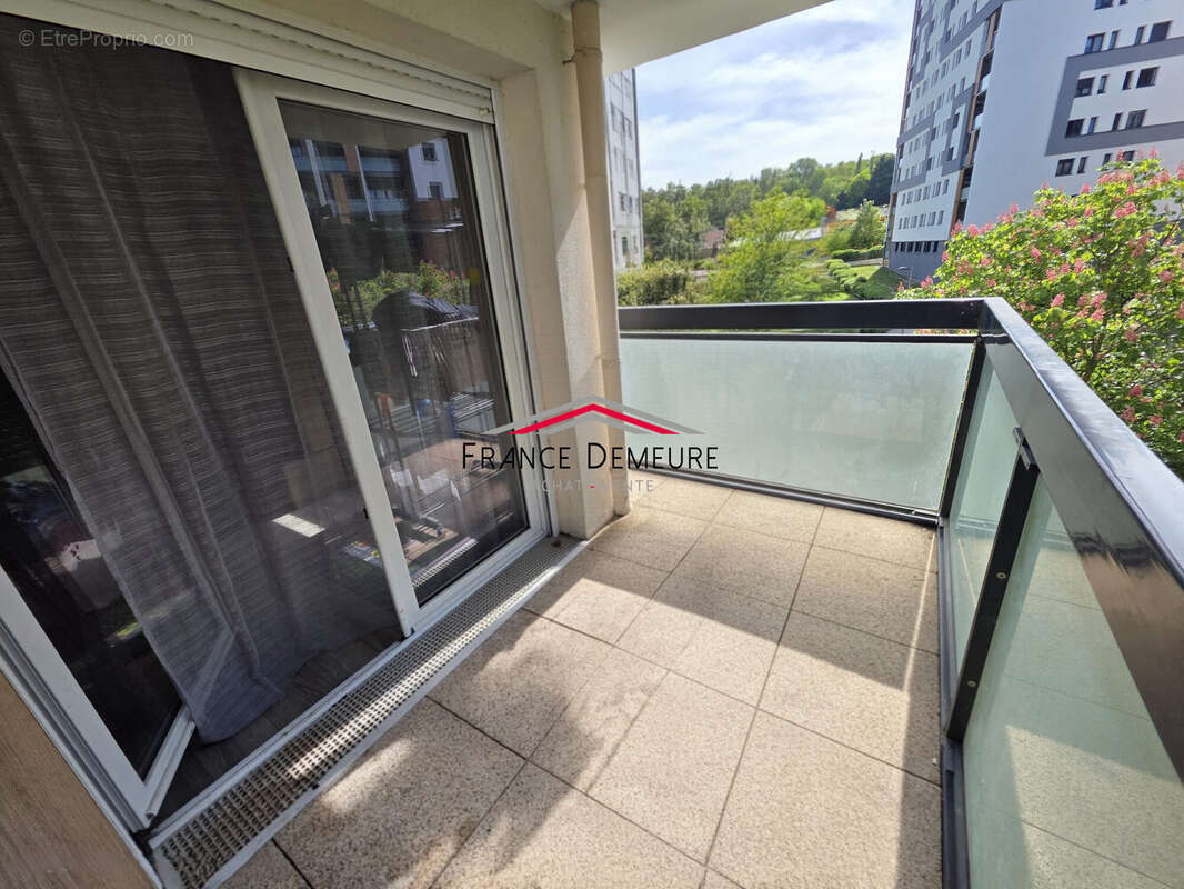 Appartement 72 m² à Franconville  - photo 4