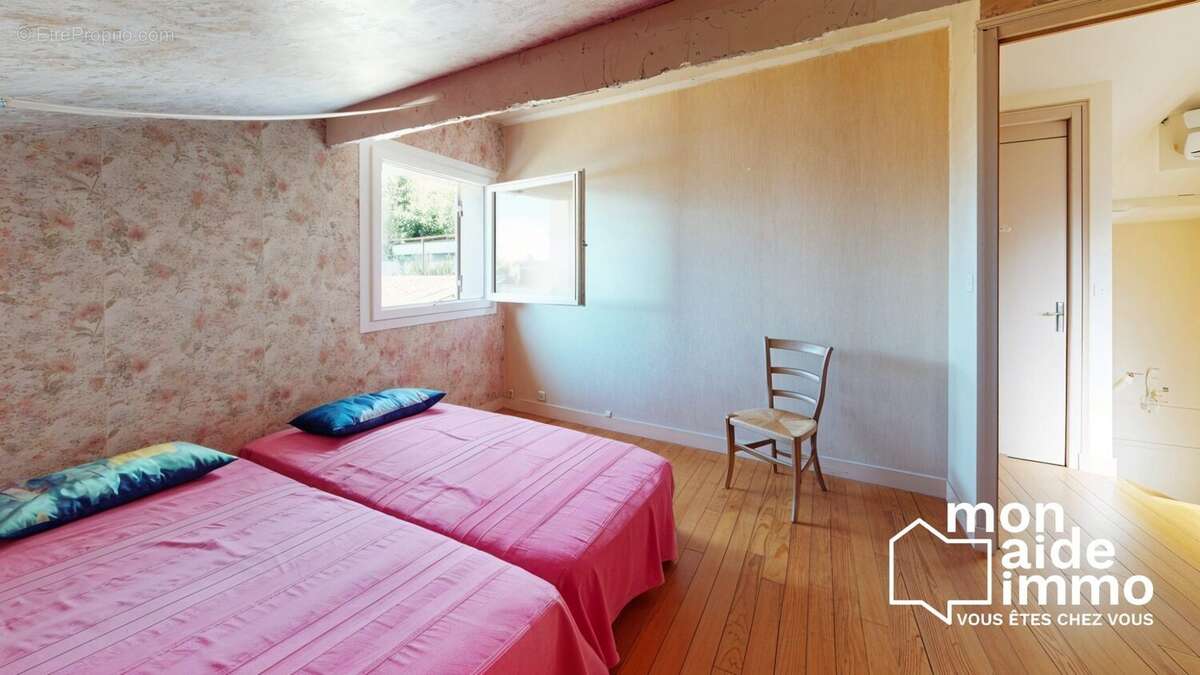 Maison à CASTILLON-LA-BATAILLE