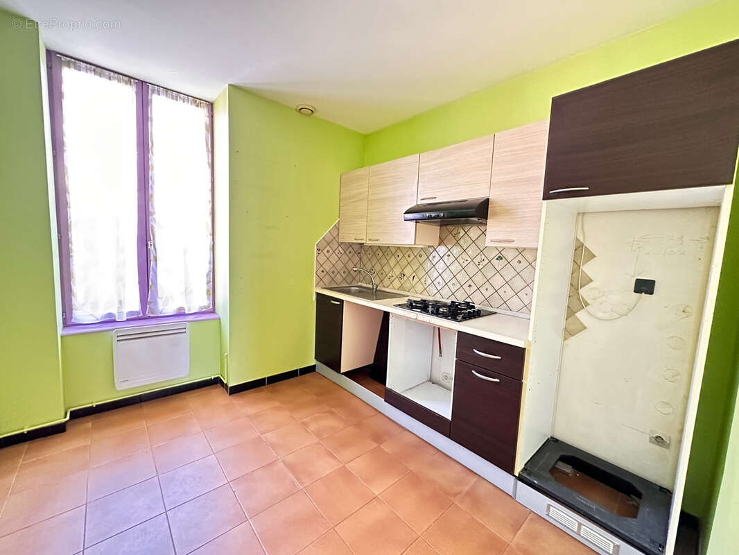 Maison à VARENNES-SUR-ALLIER