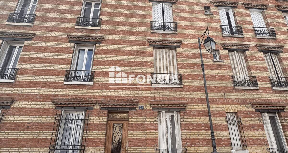 Appartement à COLOMBES