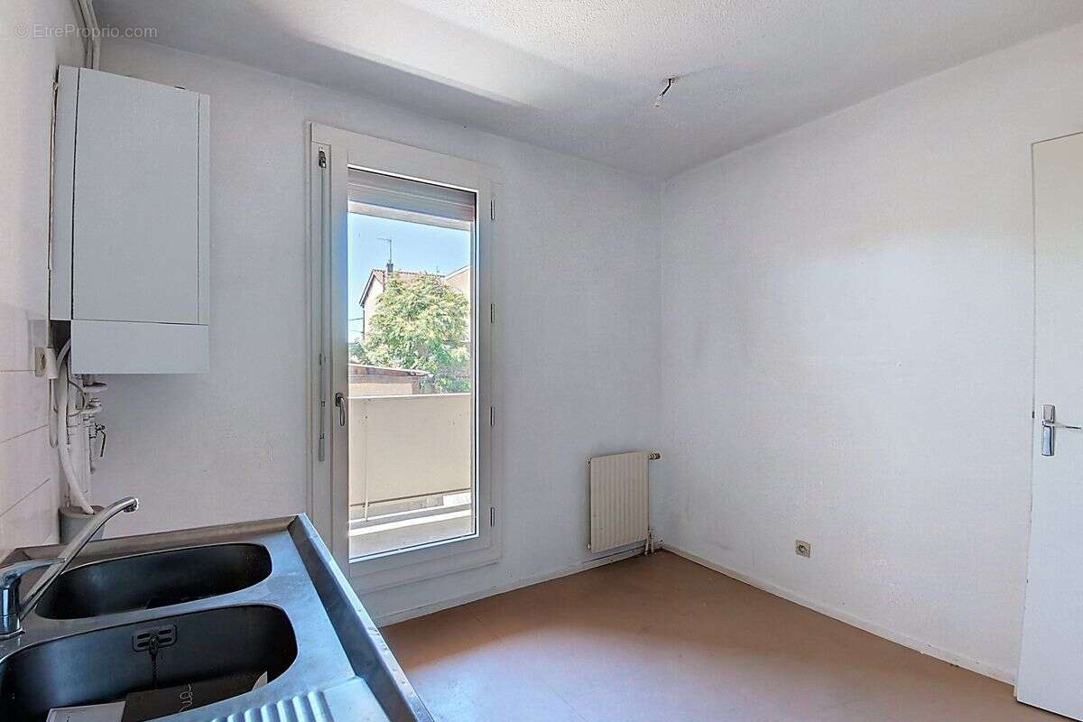Appartement à BELLEVILLE