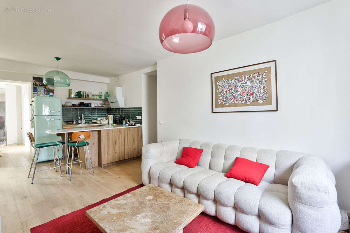 Appartement à PARIS-15E