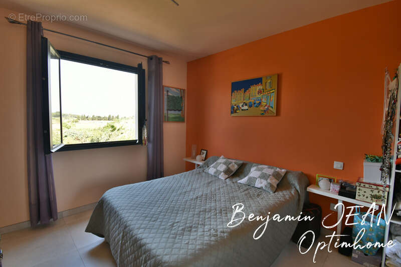 Maison à NISSAN-LEZ-ENSERUNE