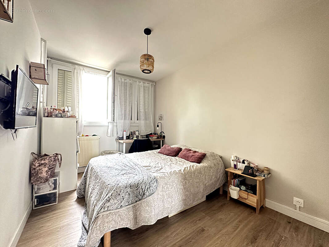 Appartement à VENISSIEUX