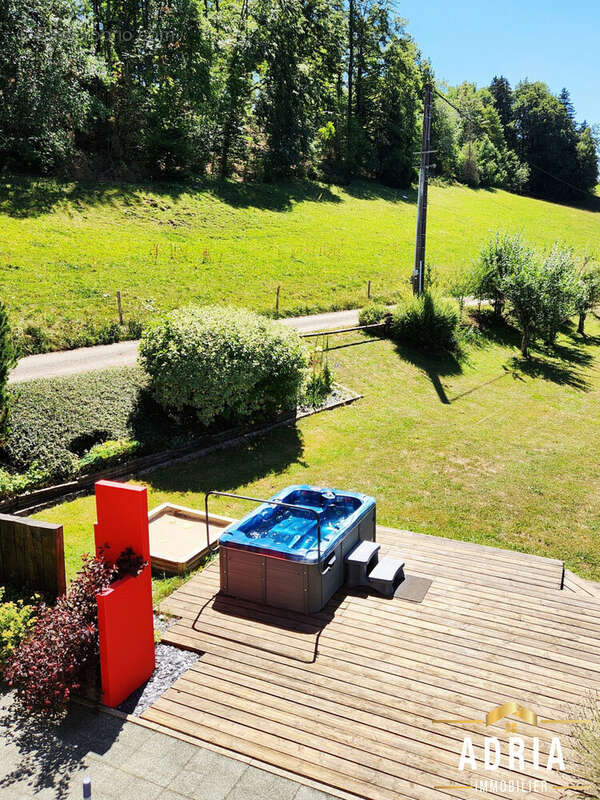 Maison 147 m² à Jougne  - photo 6
