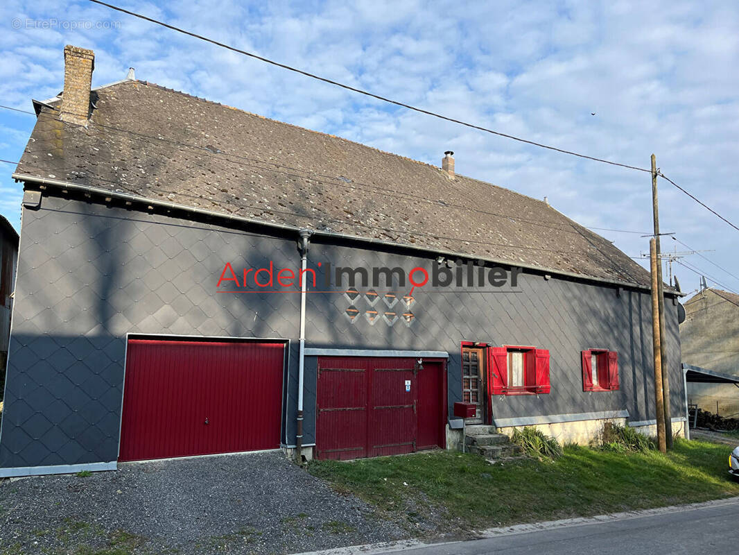 Maison à REMAUCOURT