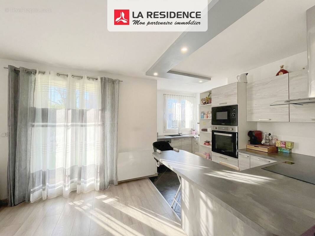 Appartement à SAINT-OUEN-L'AUMONE