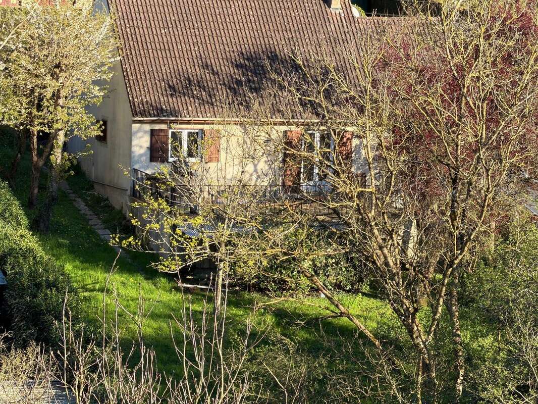 Photo 8 - Maison à MONTREUIL-AUX-LIONS